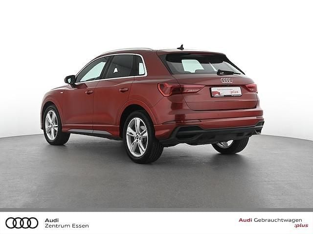 Gebraucht Audi Q3 S-Line 150 PS (110 kW) 2023 Rot SUV