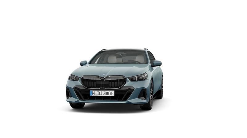 Cape york grün metallic Gebraucht 2025 BMW i5 Performance Limousine | 62.888 € - Bild 1/3