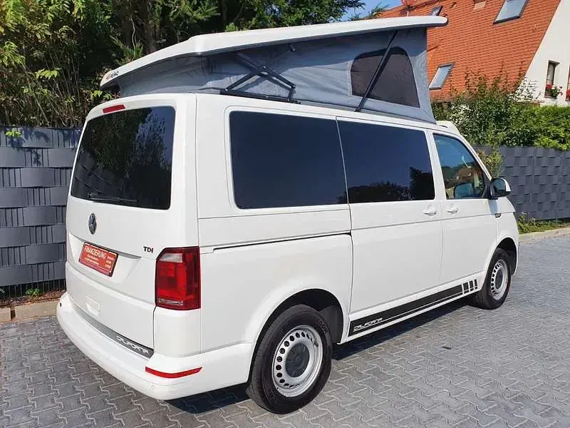Gebraucht VW Multivan Beach 150 PS (110 kW) 2019 Weiß Van / Kleinbus