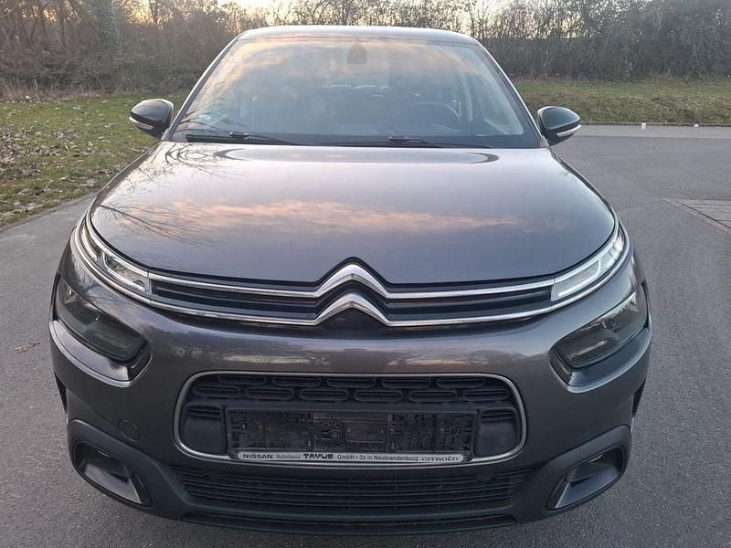 Gebraucht Citroën C4 Feel 131 PS (96 kW) 2018 Grau Limousine