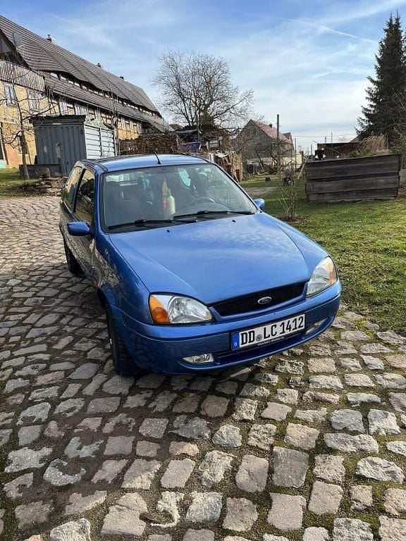 Gebraucht Ford Fiesta Ghia 75 PS (55 kW) 2002 Blau Kleinwagen