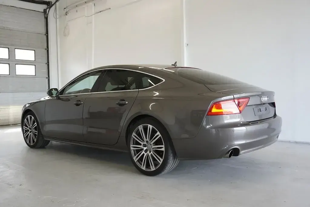 Gebraucht Audi A7 Sportback 299 PS (219 kW) 2011 Grau Kleinwagen