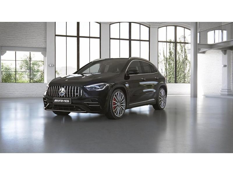 Gebraucht Mercedes GLA45 AMG Premium Plus 421 PS (309 kW) 2021 Schwarz SUV