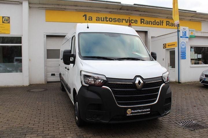 Weiß Gebraucht 2021 Renault Master Van / Kleinbus | 24.690 € (Etwas zu teuer) - Bild 1/4