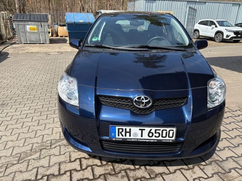 Blau Gebraucht 2007 Toyota Auris Luna Limousine | 4.850 € (Etwas zu teuer) - Bild 1/4