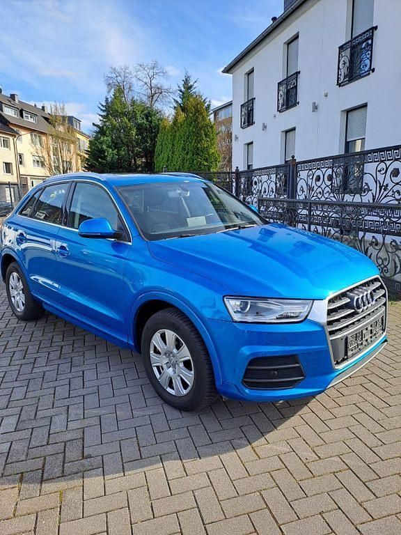 Gebraucht Audi Q3 Design 150 PS (110 kW) 2015 Blau SUV