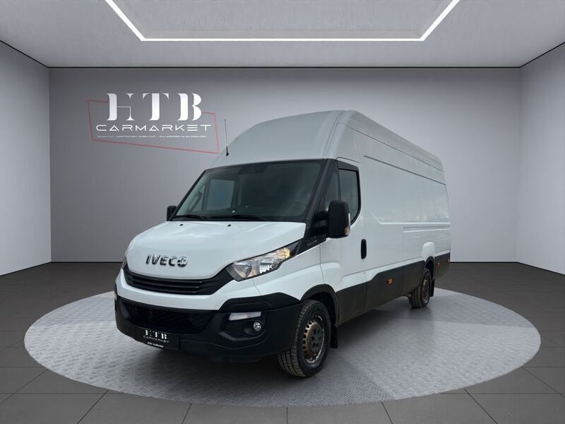 Weiß Gebraucht 2019 Iveco Daily Limousine | 17.990 € (Fairer Preis) - Bild 1/4