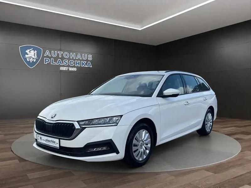 Candyweiß Gebraucht 2022 Skoda Octavia Active Kombi | 18.450 € (Guter Preis) - Bild 1/4