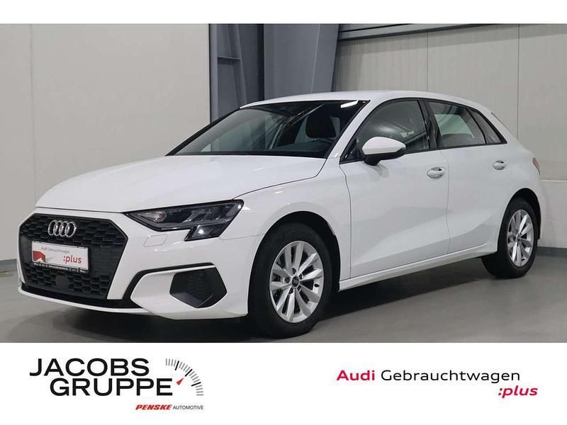 Weiß Gebraucht 2022 Audi A3 Sportback Limousine | 27.420 € (Fairer Preis) - Bild 1/4