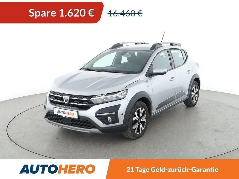 Silber Gebraucht 2022 Dacia Sandero Comfort Kleinwagen | 14.840 € (Fairer Preis) - Bild 1/3