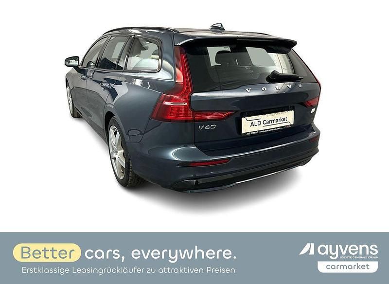 Gebraucht Volvo V60 Plus 253 PS (186 kW) 2022 Blau Kombi