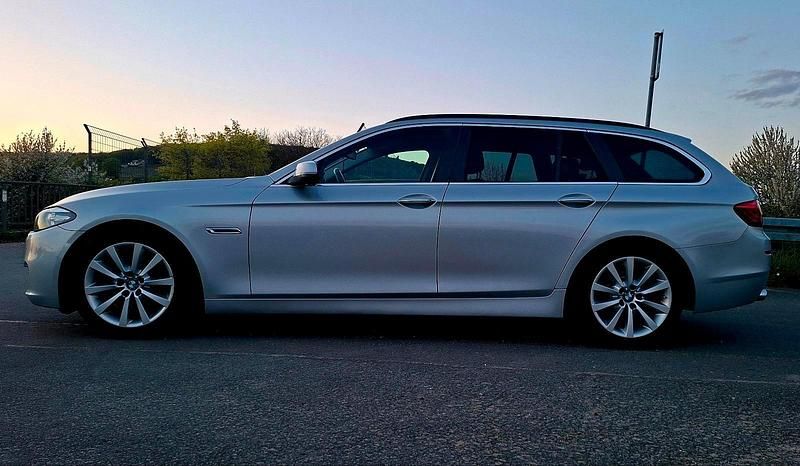 Gebraucht BMW 520 184 PS (135 kW) 2013 Silber Kombi