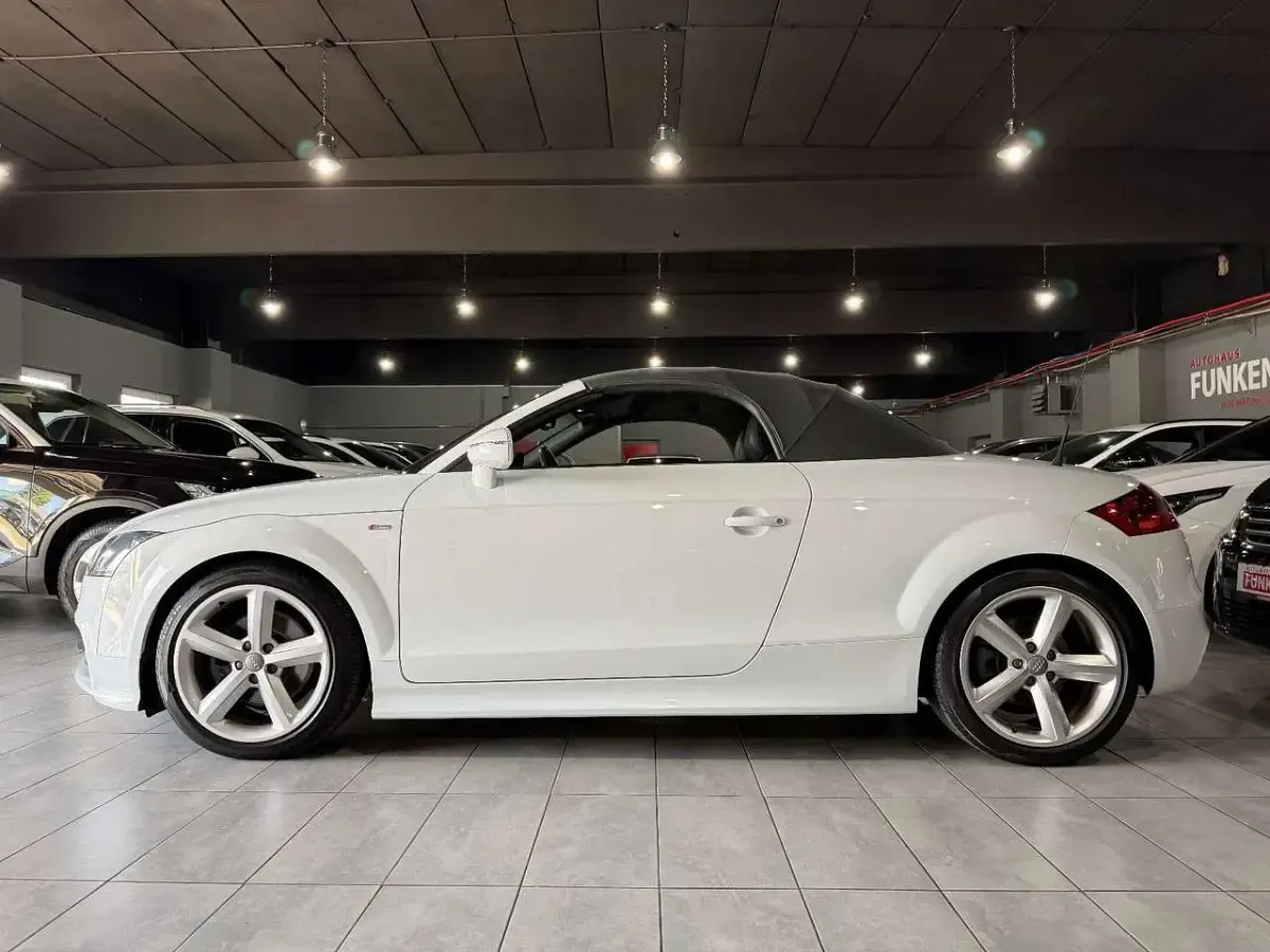 Gebraucht Audi TT Comfort 170 PS (125 kW) 2013 Weiß Coupé