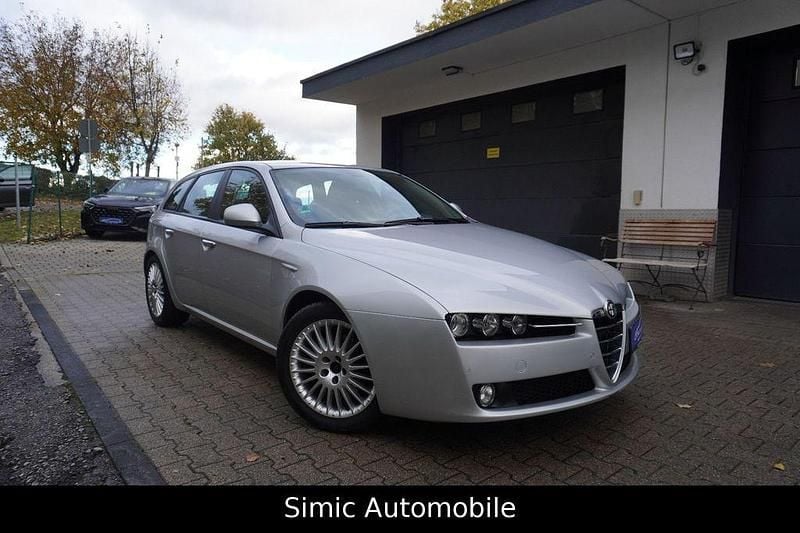 Gebraucht Alfa Romeo 159 Distinctive 160 PS (117 kW) 2007 Grau Kombi