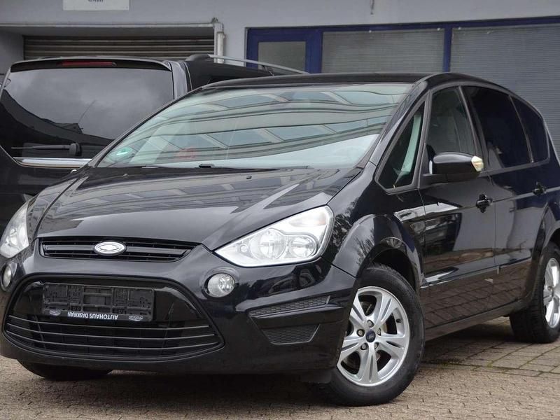Schwarz Gebraucht 2011 Ford S-MAX Trend Van / Kleinbus | 3.490 € (Guter Preis) - Bild 1/4