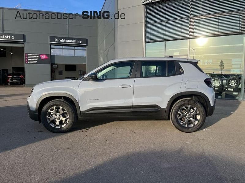 Neu Jeep Avenger Longitude 110 PS (80 kW) 2025 Grau SUV