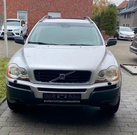 Silber Gebraucht 2005 Volvo XC90 Executive SUV | 3.300 € (Superpreis) - Bild 1/4