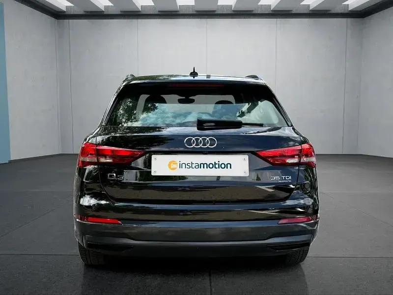 Gebraucht Audi Q3 150 PS (110 kW) 2022 Schwarz SUV