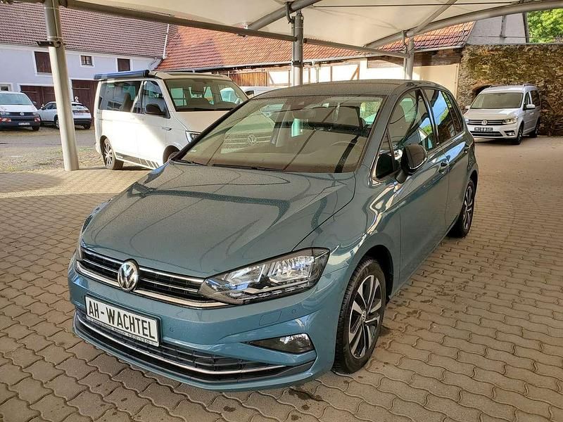 Petroleumbluemetallic Gebraucht 2019 VW Golf Sportsvan IQ Drive Van / Kleinbus | 17.490 € (Etwas zu teuer) - Bild 1/4