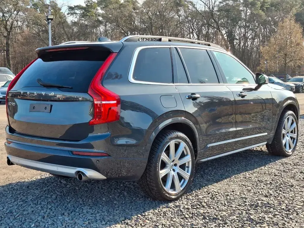 Gebraucht Volvo XC90 Momentum 235 PS (172 kW) 2017 Grau SUV