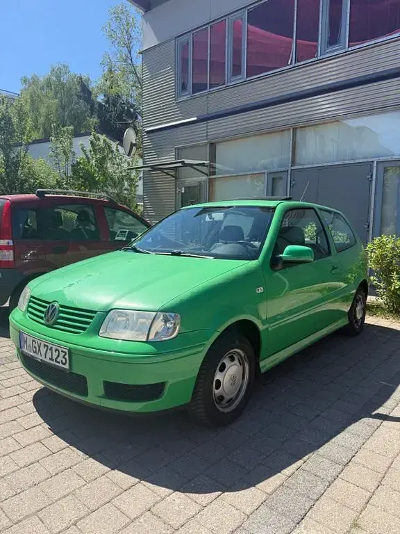 Gebraucht VW Polo Edition 50 PS (36 kW) 2000 Grün Limousine