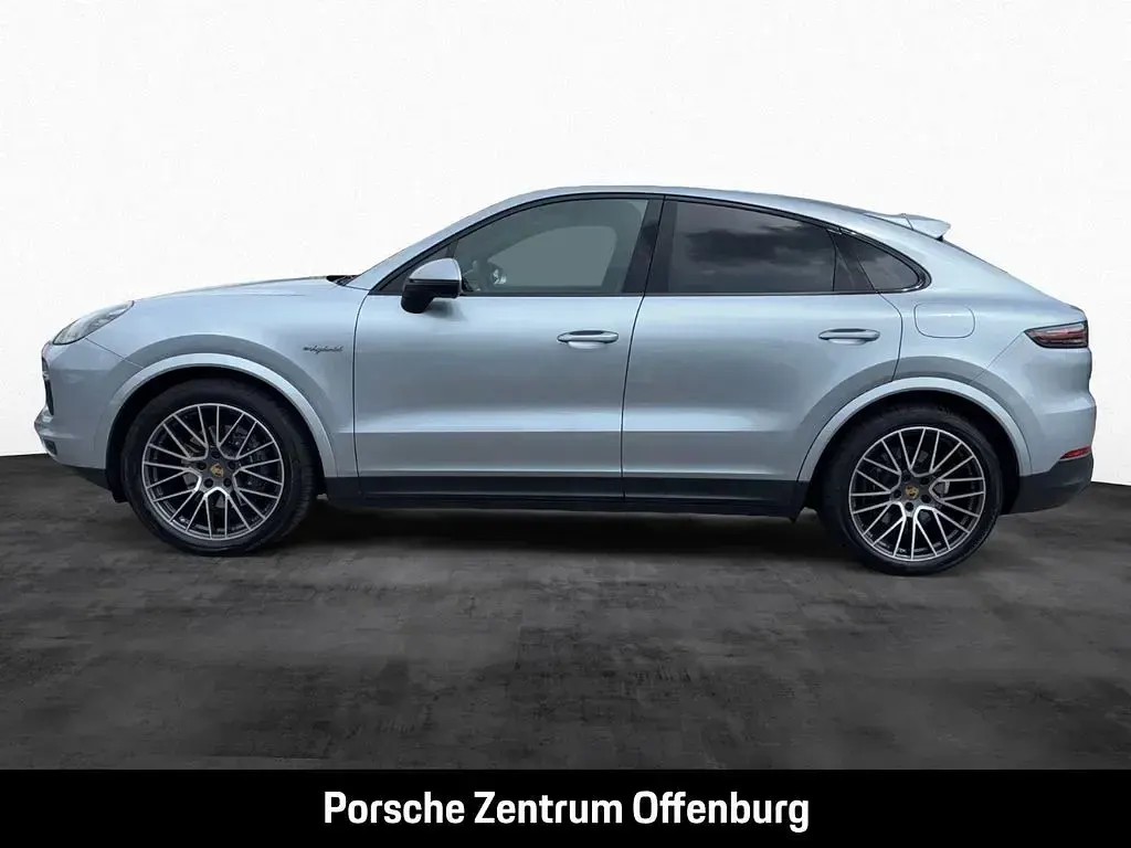 Gebraucht Porsche Cayenne E-Hybrid Coupe 462 PS (339 kW) 2020 Dolomitsilbermetallic SUV