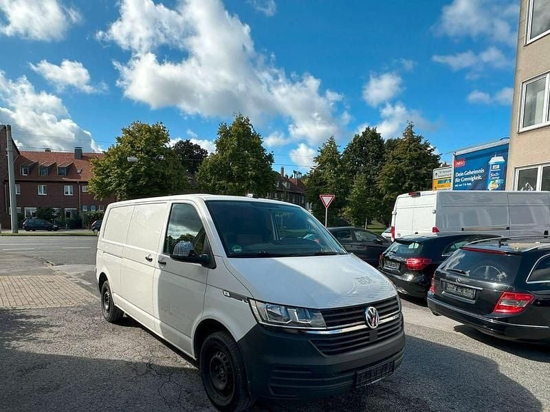 Weiß Gebraucht 2023 VW T6.1 Van | 13.950 € (Fairer Preis) - Bild 1/4