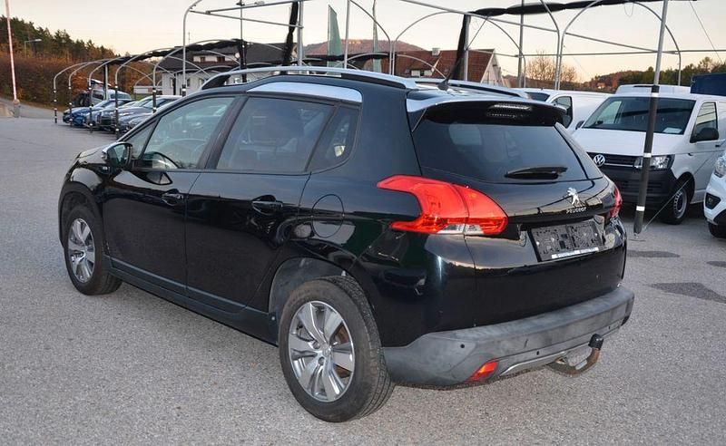 Gebraucht Peugeot 2008 Style 82 PS (60 kW) 2015 Schwarz SUV
