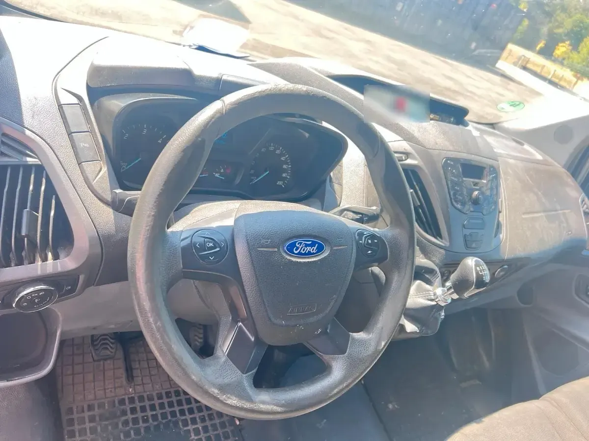 Gebraucht Ford Transit 155 PS (114 kW) 2016 Weiß Van