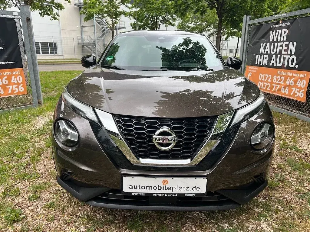 Second-hand Nissan Juke N-Connecta 114 CP (83 kW) 2022 Maro SUV
