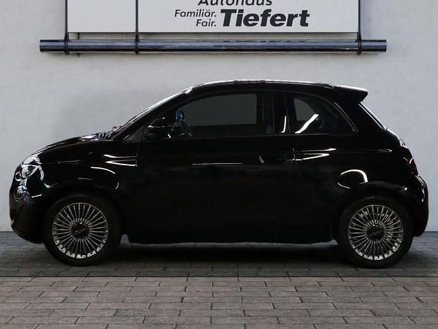 Gebraucht Fiat 500e 86 kW (118 PS) 2023 Onyx black Kleinwagen