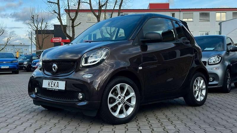Gebraucht Smart ForTwo Cabrio 90 PS (66 kW) 2019 Braun Cabrio