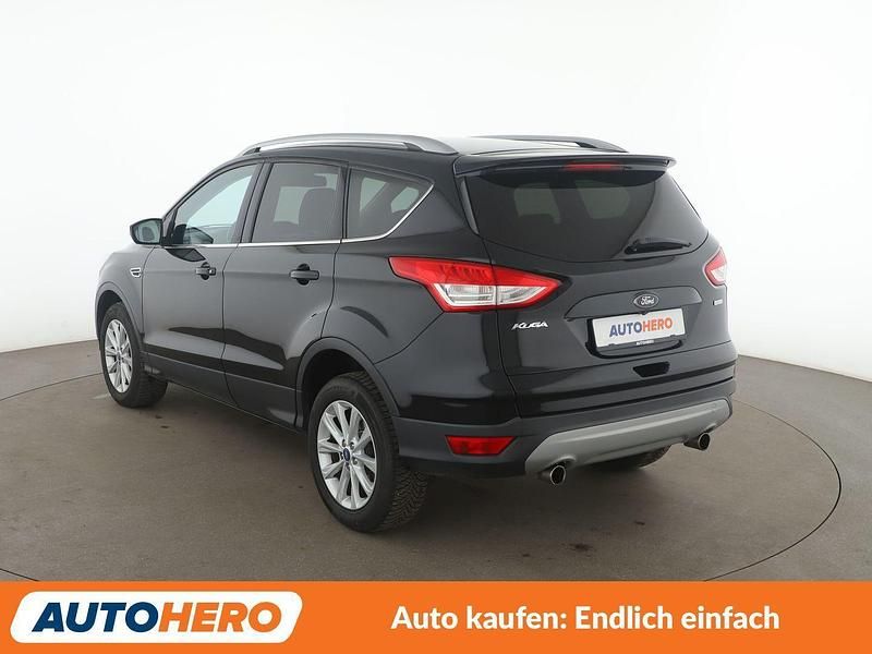Gebraucht Ford Kuga Titanium 182 PS (133 kW) 2015 Schwarz SUV