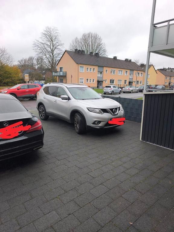 Silber Gebraucht 2016 Nissan X-Trail 360º SUV | 9.300 € (Guter Preis) - Bild 1/4