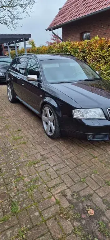 Używany Audi S6 Design 340 KM (250 kW) 2001 Szary Kombi