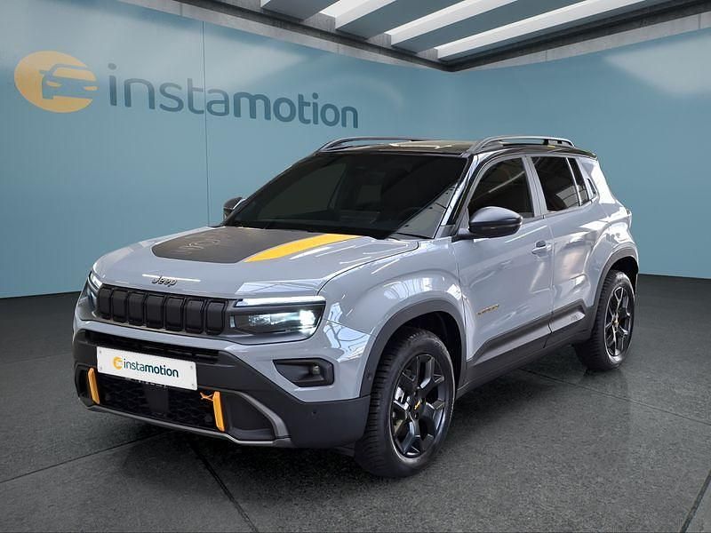 Neu Jeep Avenger 145 PS (106 kW) 2025 Grau SUV