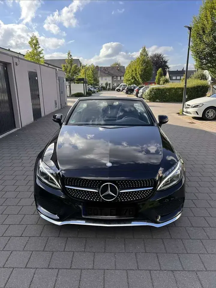 Gebraucht Mercedes C180 156 PS (114 kW) 2017 Schwarz Cabrio