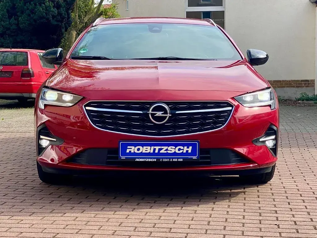 Gebraucht Opel Insignia Elegance 170 PS (125 kW) 2021 Peperoncino red Kombi