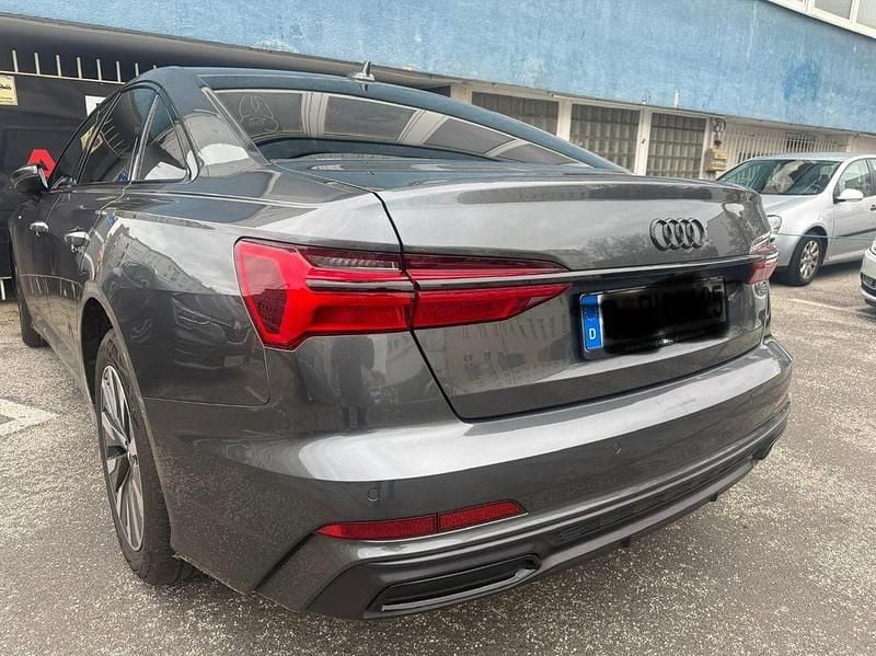 Grau Gebraucht 2020 Audi A6 S-Line Limousine | 28.900 € (Superpreis) - Bild 1/3