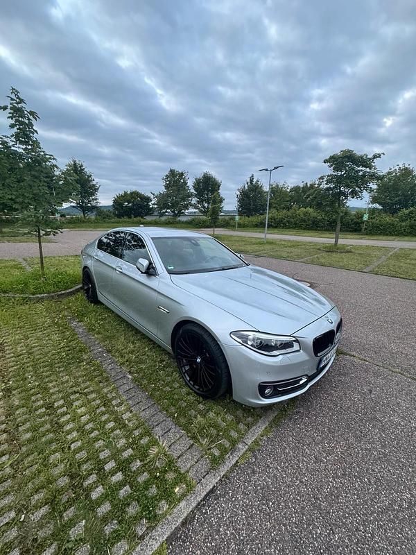 Gebraucht BMW 535 Luxury Line 313 PS (230 kW) 2016 Silber Limousine