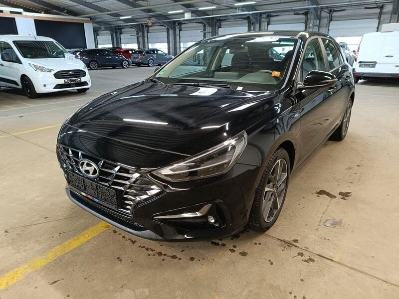 Schwarz Gebraucht 2024 Hyundai i30 Limousine | 17.460 € - Bild 1/4