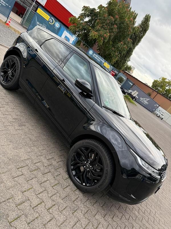 Schwarz Gebraucht 2020 Land Rover Range Rover evoque S SUV | 33.000 € (Etwas zu teuer) - Bild 1/4