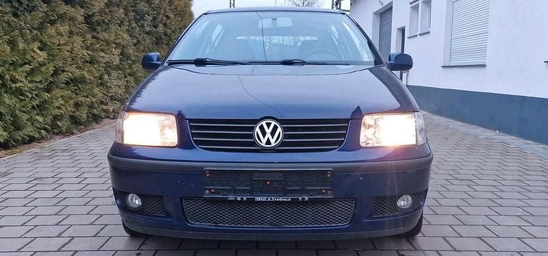 Gebraucht VW Polo 75 PS (55 kW) 2001 Blau Kleinwagen