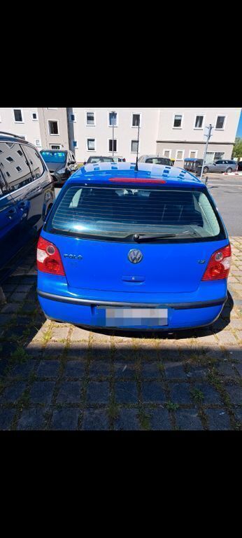 Blau Gebraucht 2002 VW Polo Basis Kleinwagen | 950 € (Guter Preis) - Bild 1/4