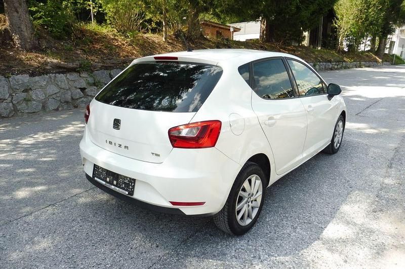 Gebraucht Seat Ibiza Style 90 PS (66 kW) 2015 Weiß Limousine