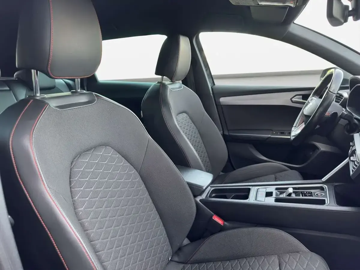 Gebraucht Seat Leon FR 150 PS (110 kW) 2021 Grau Kombi