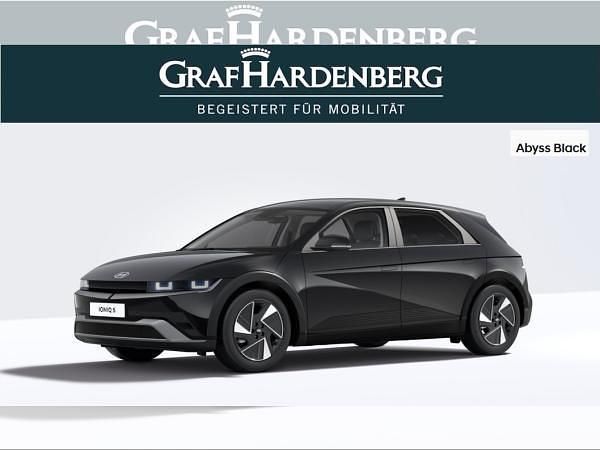 Schwarz (abyss black) Neu 2026 Hyundai Ioniq Dynamiq Kleinwagen | 34.573 € (Superpreis) - Bild 1/1