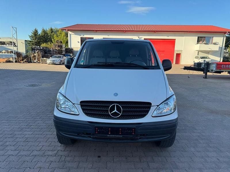 Gebraucht 2006 Mercedes Vito Van / Kleinbus | 3.600 € (Superpreis) - Bild 1/4