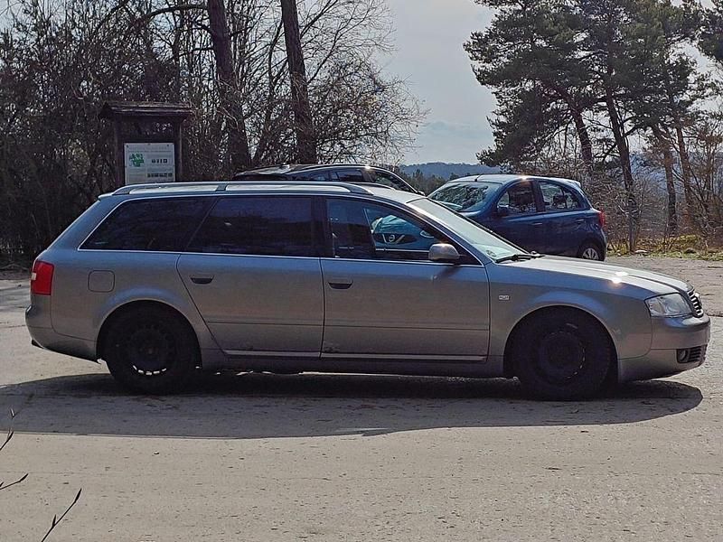 Gebraucht Audi A6 131 PS (96 kW) 2003 Grau Kombi