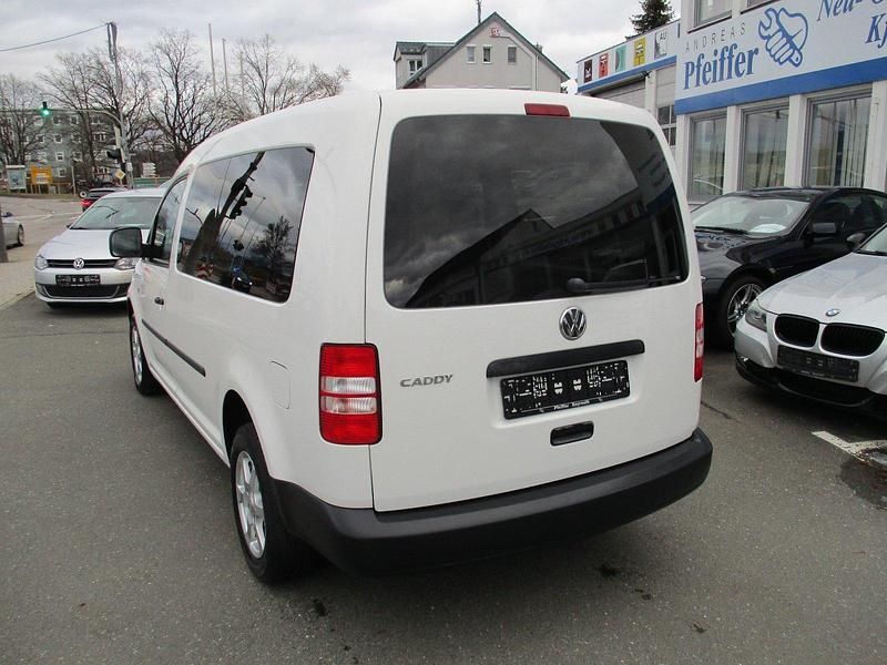 Gebraucht VW Caddy 105 PS (77 kW) 2011 Weiß Van / Kleinbus